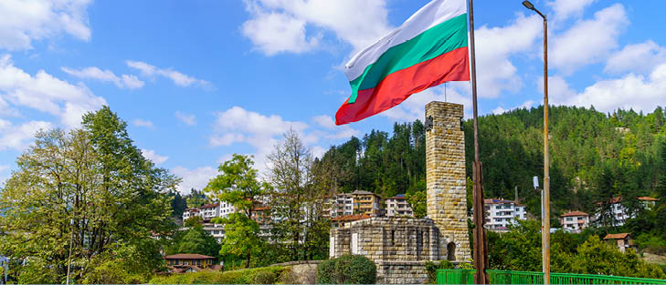 DGKV, Linklaters, Tsvetkova Bebov & Partners, and Clifford Chance Advise on Triple-Tranche Issuance of EUR 3 Billion and USD 1.5 Billion Sovereign Bonds by Republic of Bulgaria